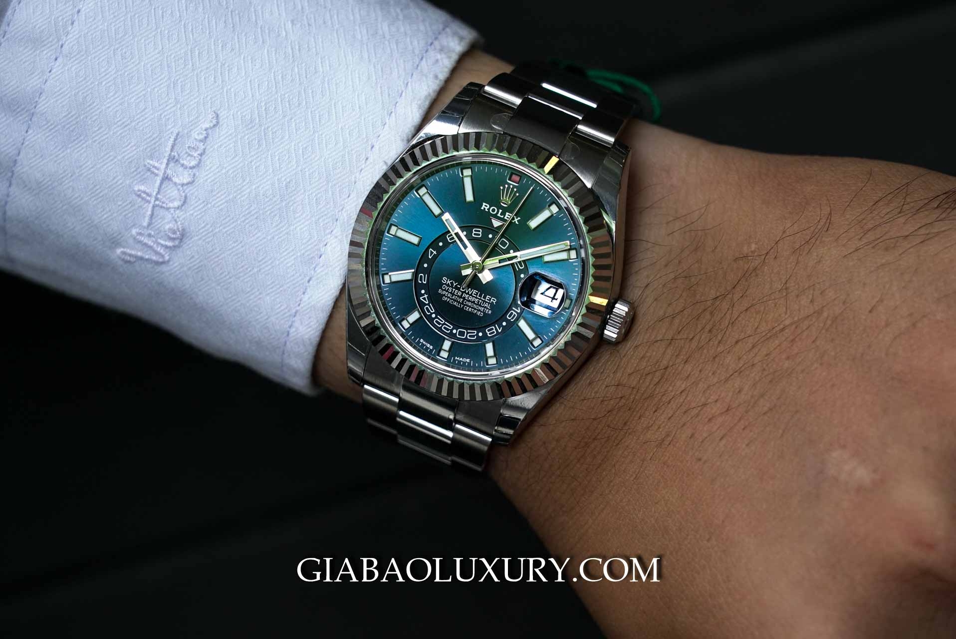 Rolex Sky-Dweller 326934: lịch thường niên và hai múi giờ — ảnh chi tiết 14