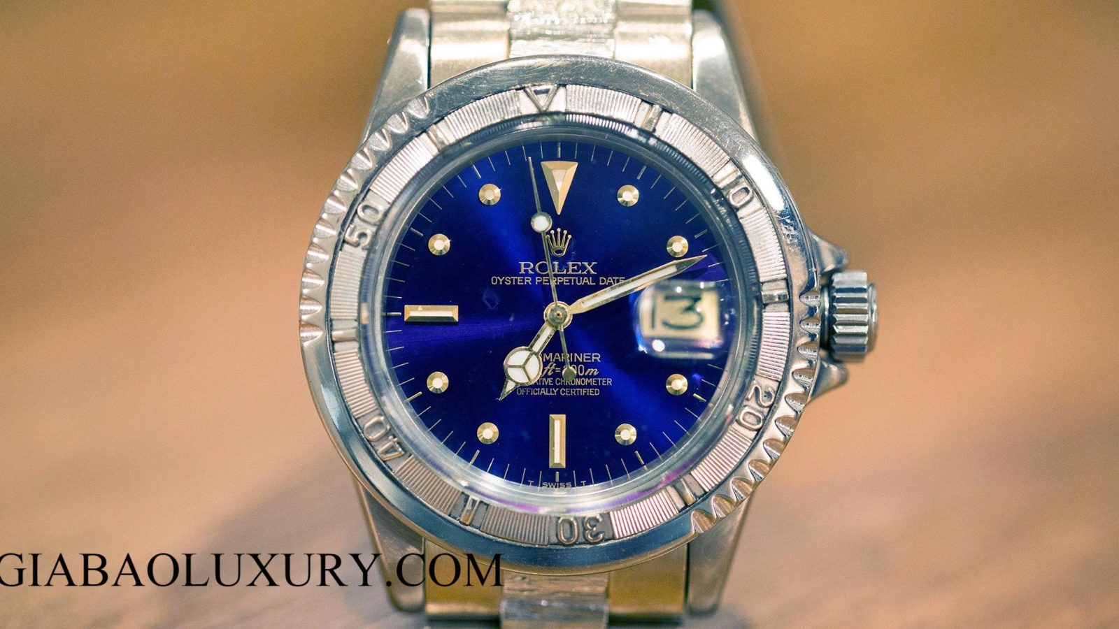 Rolex Submariner 1680 vàng trắng: kỷ lục năm 2017