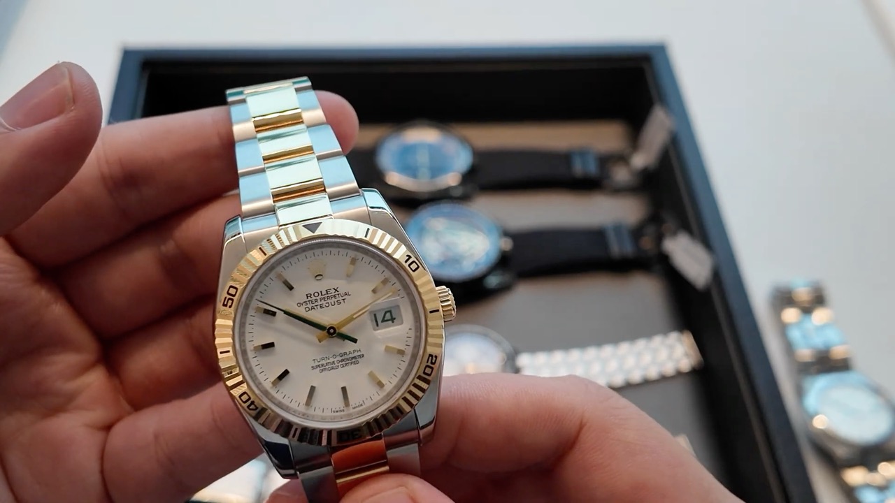 Dây Oyster thép và vàng của Rolex Turn-O-Graph 116263