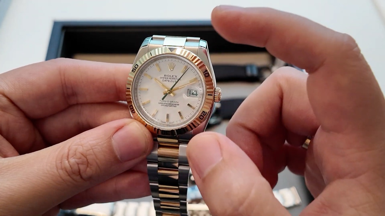 Vành xoay hai chiều có thang phút của Rolex Turn-O-Graph 116263