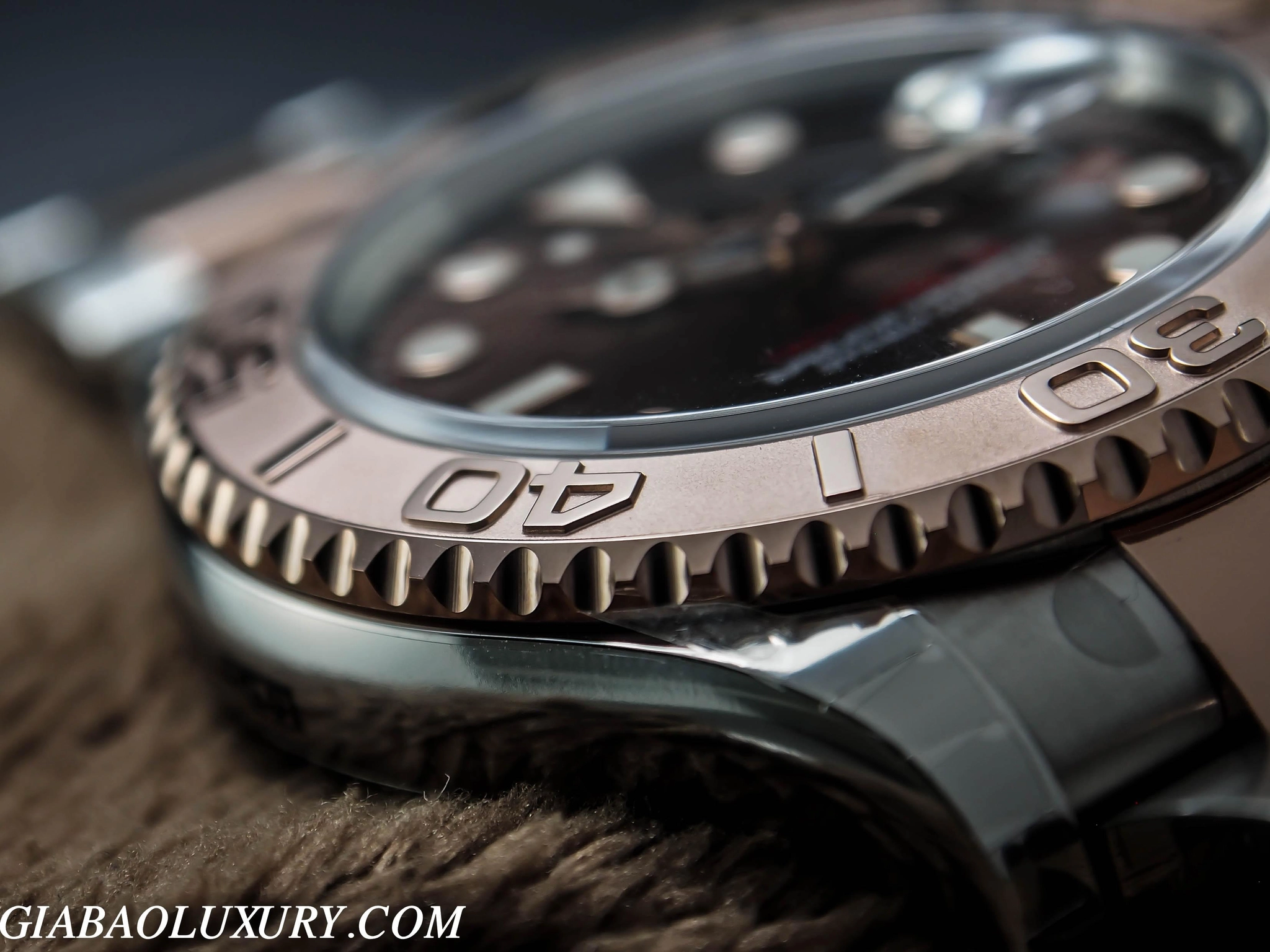 Rolex Yacht-Master 116621: Rolesor Everose trên dây Oyster — ảnh chi tiết 06