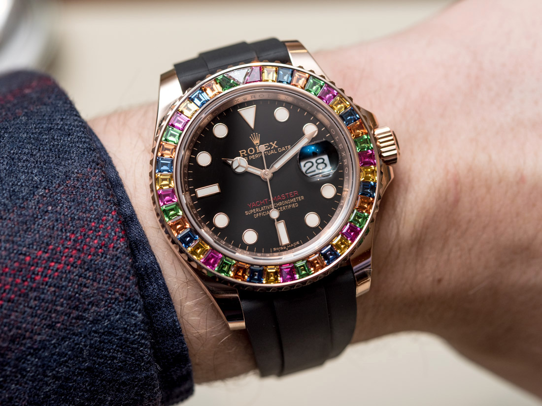 Rolex Yacht-Master 116695SATS: vành sapphire nhiều màu