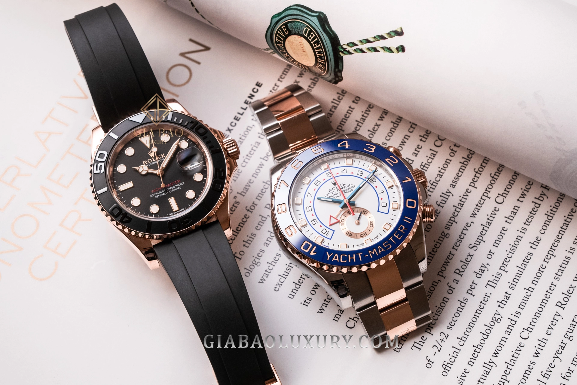 Rolex Yacht-Master và Yacht-Master II khác nhau thế nào: hai dòng Yacht-Master đặt cạnh nhau