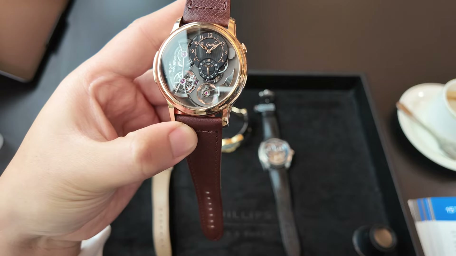 Romain Gauthier Logical One vàng hồng