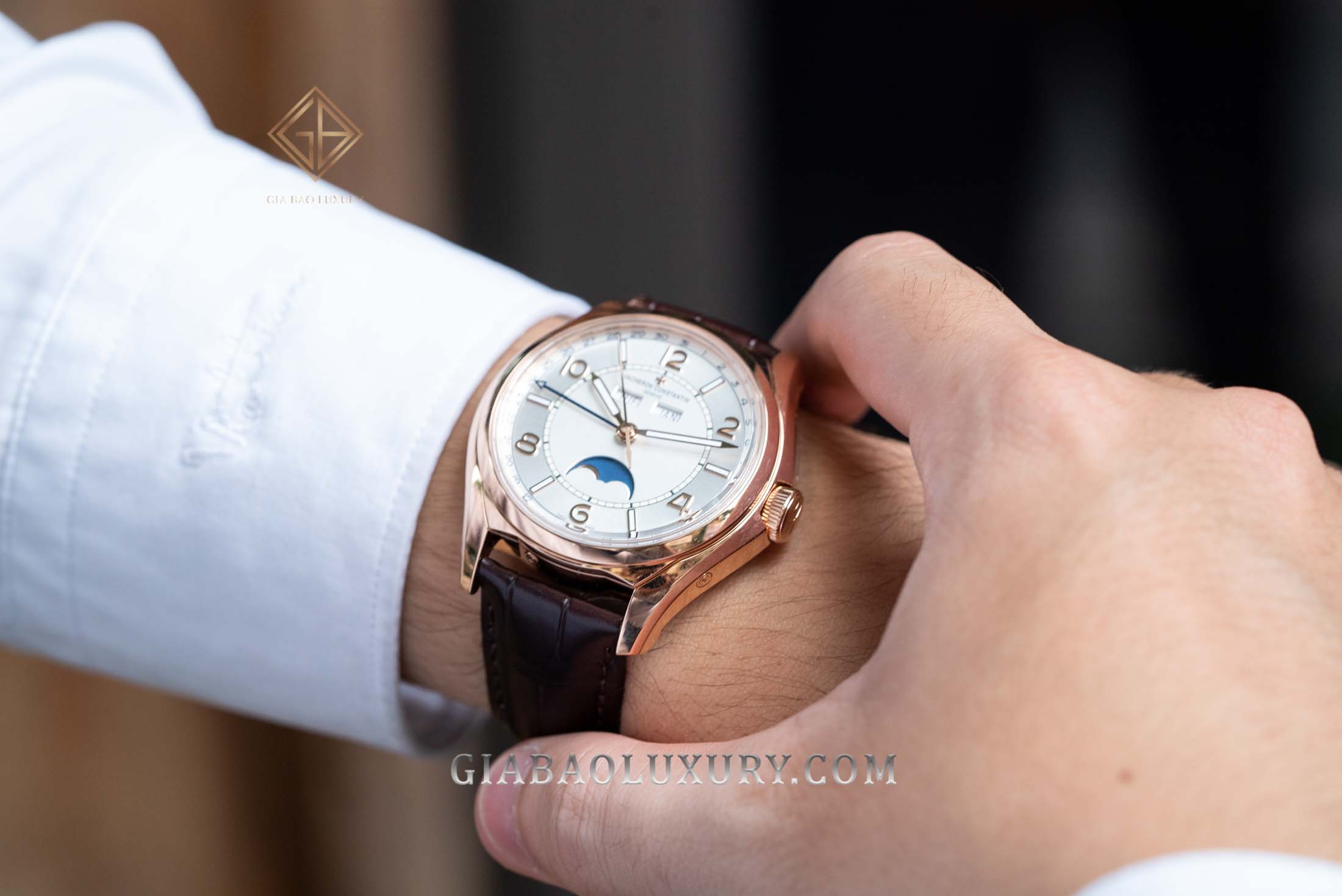 Vacheron Constantin Fiftysix 4000E Complete Calendar: Lịch tuần trăng chính xác tại vị trí 6 giờ