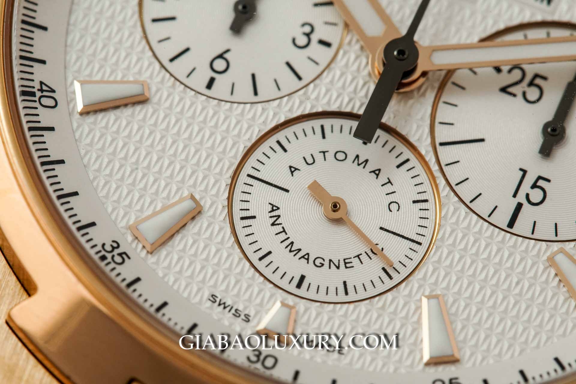 Vacheron Constantin Overseas Chronograph 49150 vàng hồng — ảnh chi tiết 14