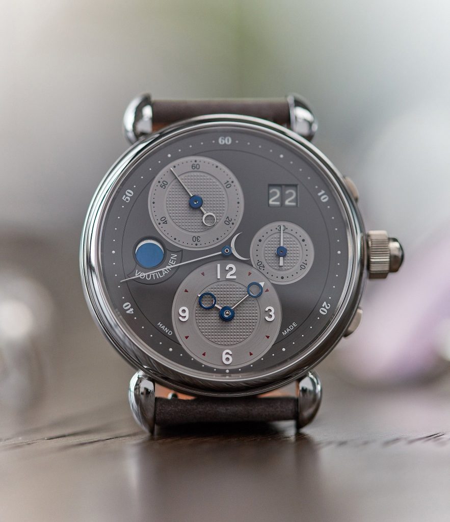 Voutilainen Masterpiece Chronograph với bốn mặt số phụ