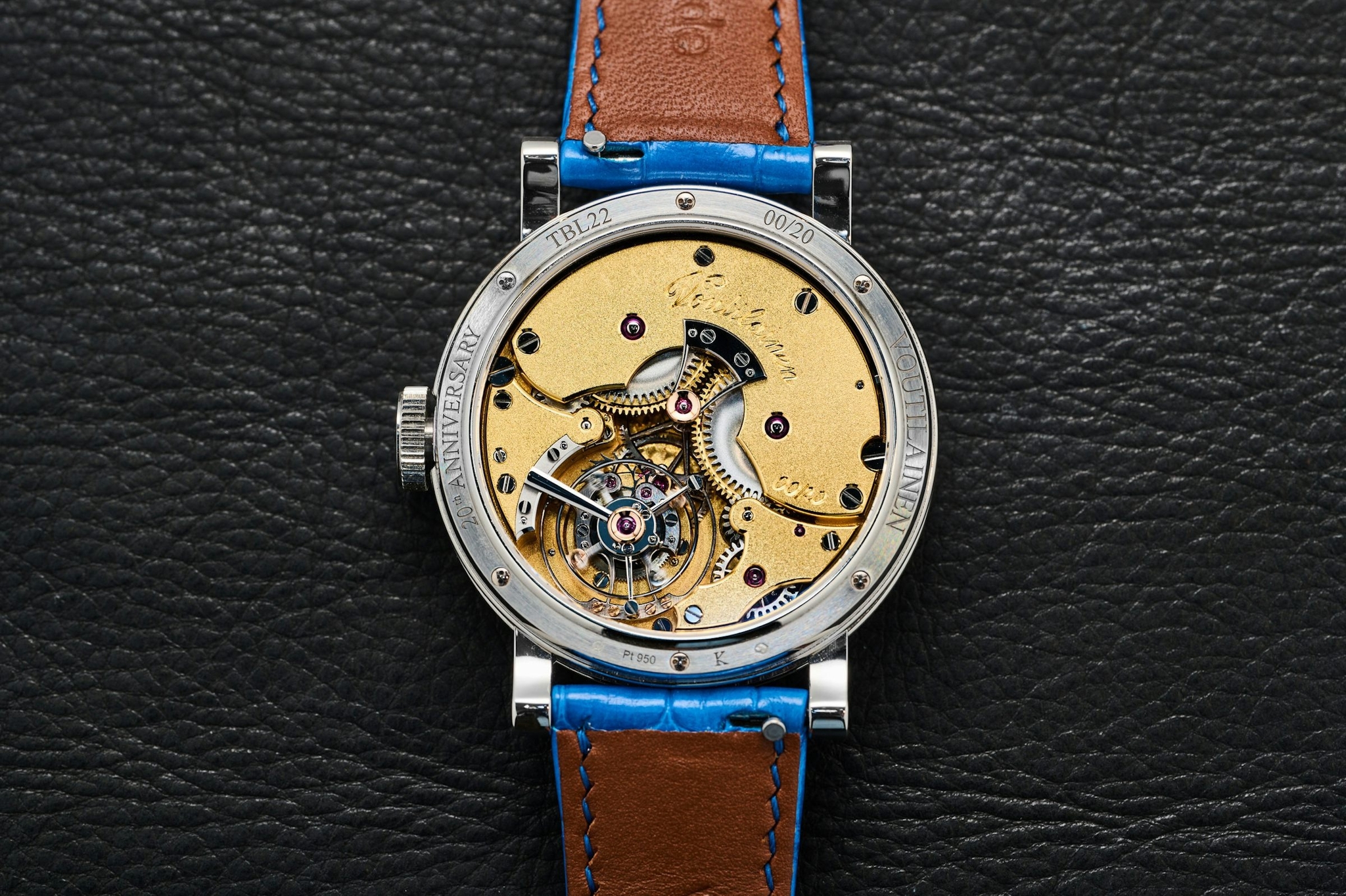 Bộ máy bản platinum Voutilainen Tourbillon 20th