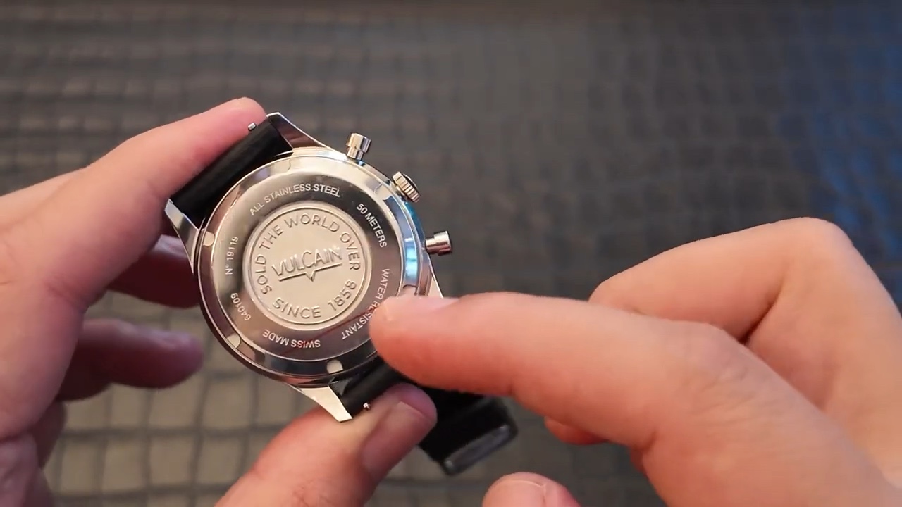 Nắp đáy kín Vulcain Chronograph 1970s