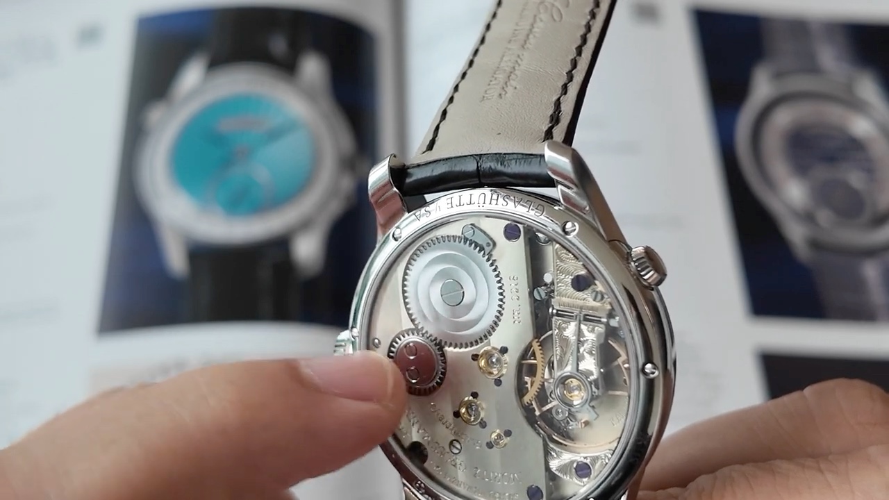 Moritz Grossmann MG-003406 Date Turquoise — trải nghiệm đeo hoặc bộ máy