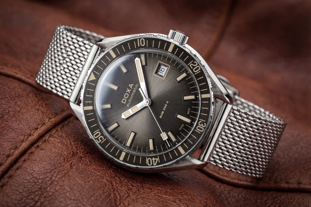 DOXA SUB 200 II Sharkhunter Vintage mặt số xám fumé
