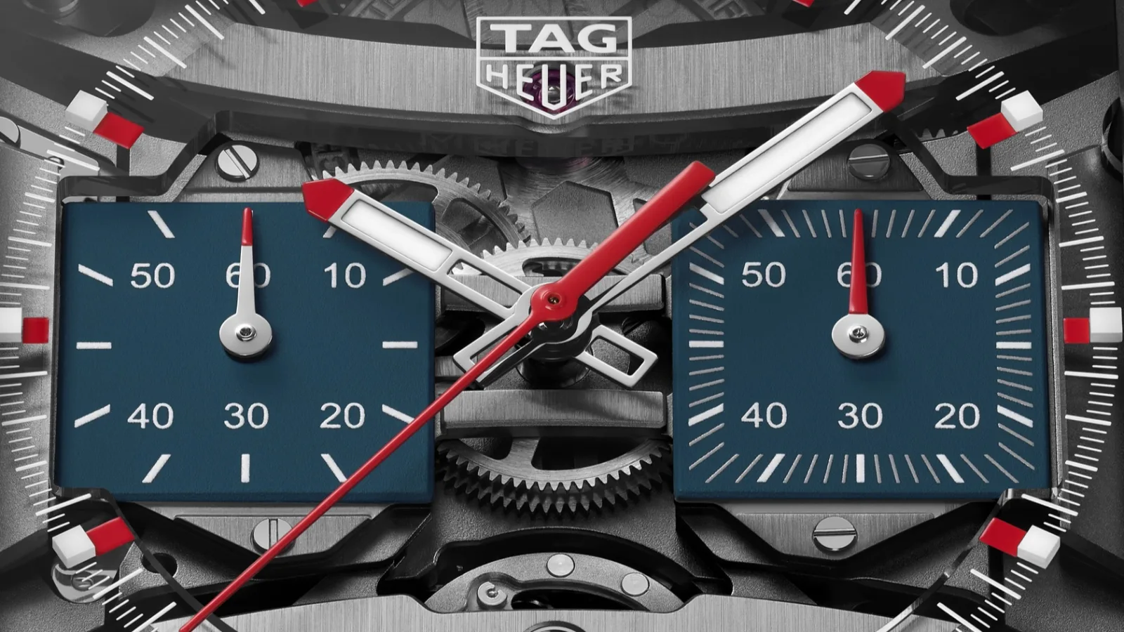 TAG Heuer Monaco Evergraph: chronograph bẻ cong luật cũ