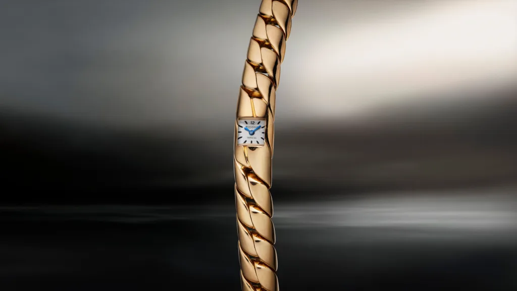 Jaeger-LeCoultre Duoplan Chain năm 1955 bằng vàng hồng với mặt số nhỏ