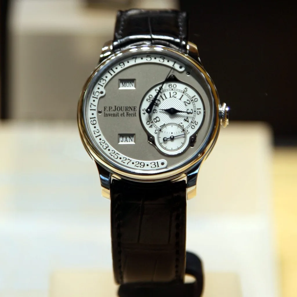 Mặt số đồng hồ F.P. Journe với giờ phút lệch tâm và các mặt số phụ