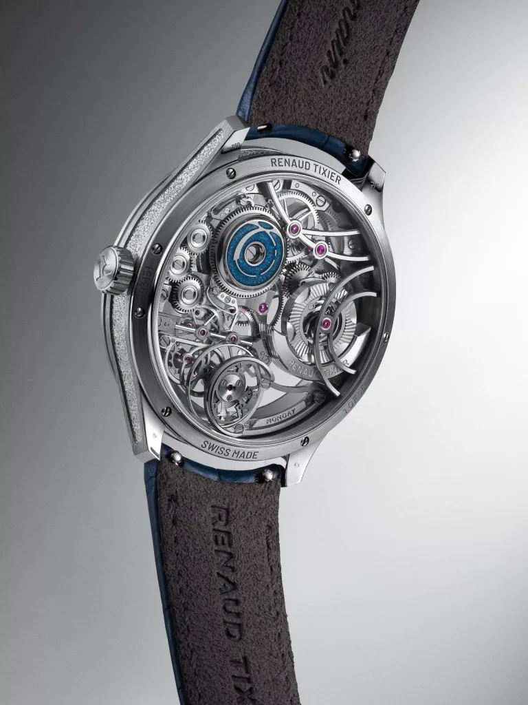 Mặt sau Monday Skeleton xanh lam, với micro-rotor và chi tiết trang trí men xanh
